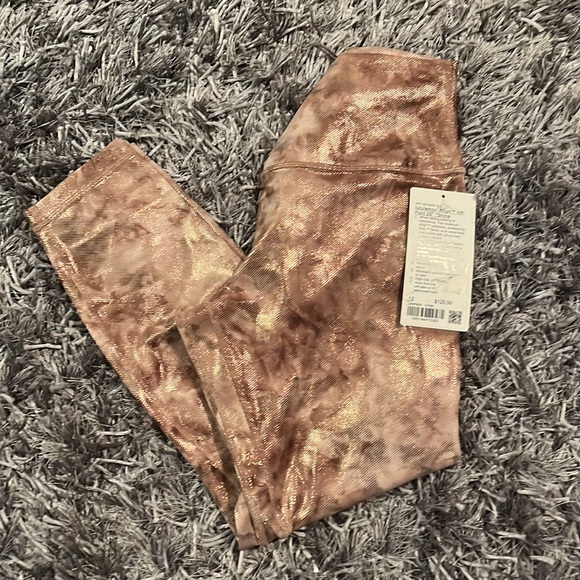 Lululemon Align HR - Picture 6 of 7